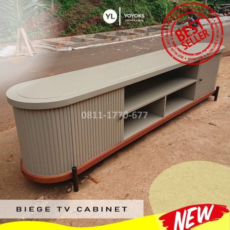 R57 lemari kayu jati.jpg