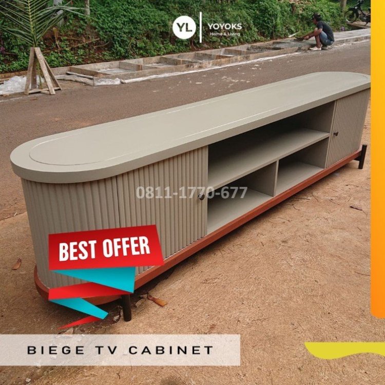 R77 lemari pakaian kayu.jpg