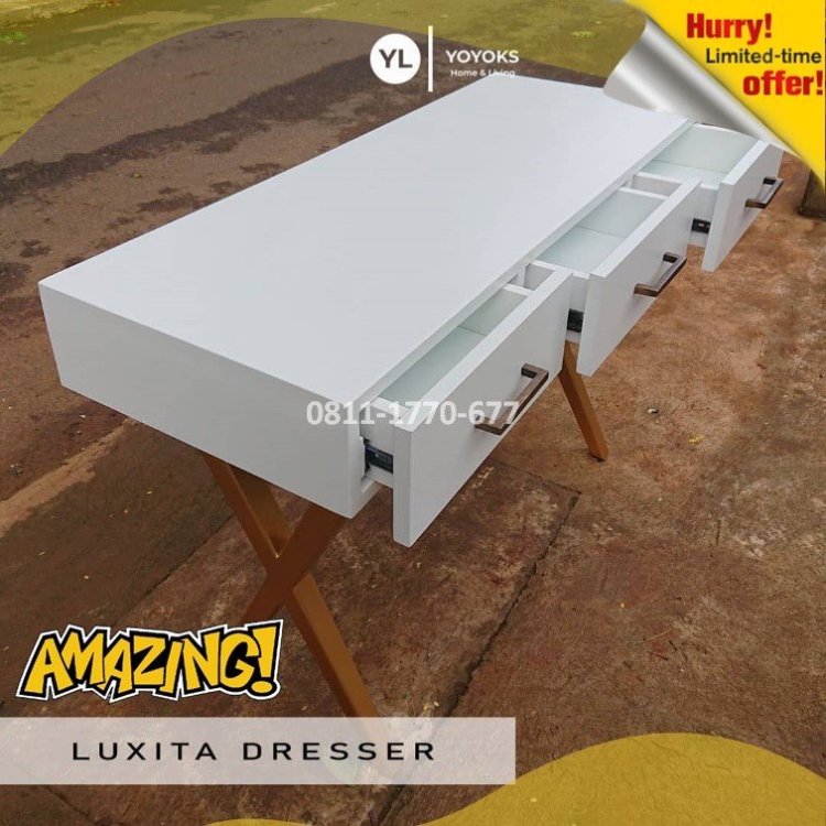 RB85 rak kayu minimalis.jpg