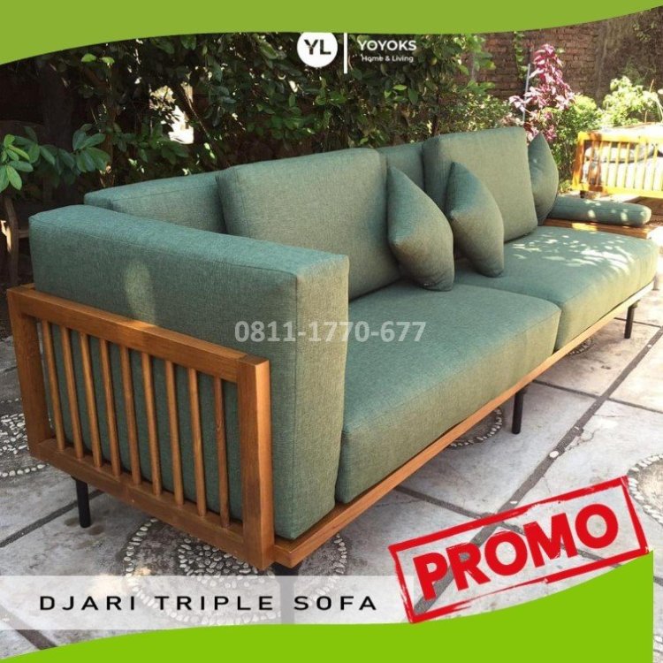 KF18 kursi kayu ruang tamu.jpg