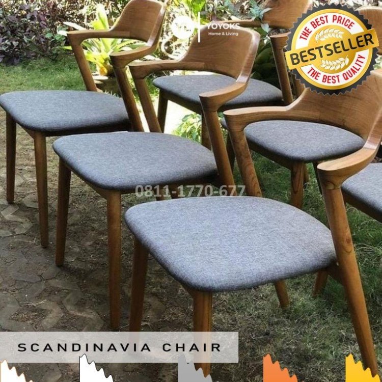 KC67 kursi sudut kayu jati.jpg