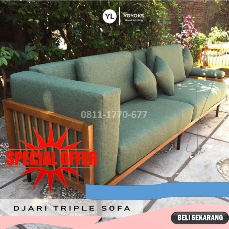 KF62 kursi kayu teras.jpg