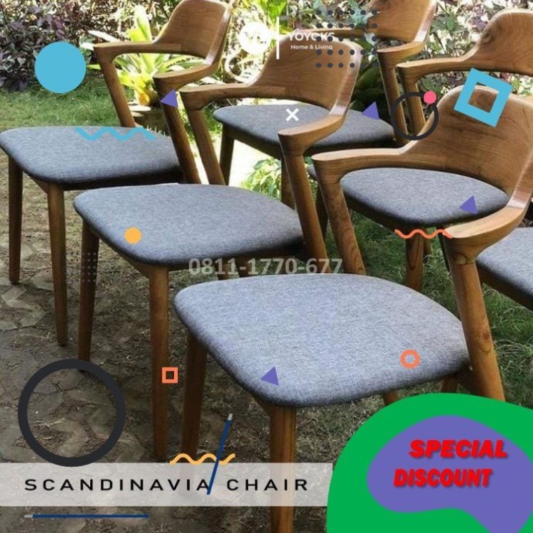 KC58 kursi bar kayu.jpg