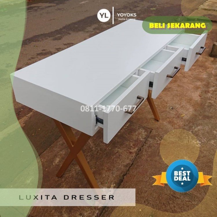 RB93 rak tv kayu jati.jpg