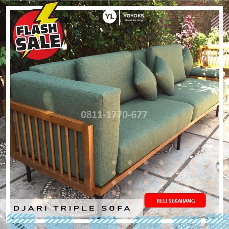 KF50 kursi sudut kayu.jpg