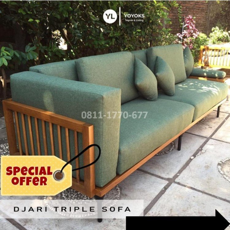 KF63 kursi kayu santai.jpg