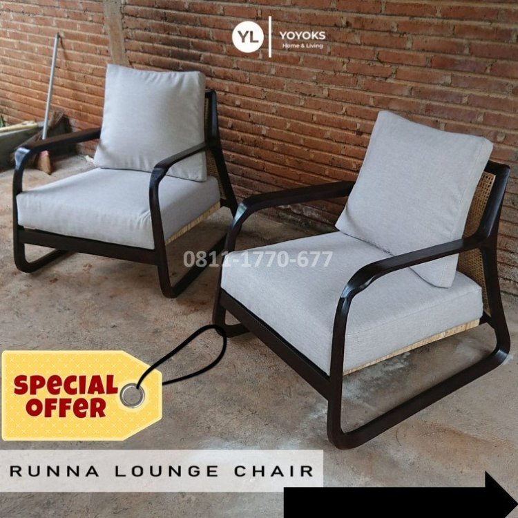 KD63 kursi kayu santai.jpg