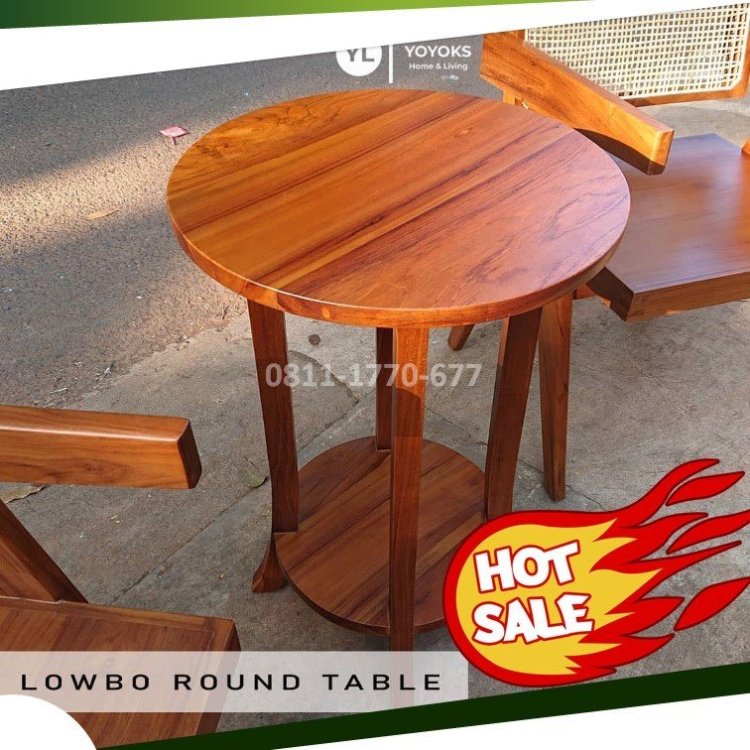 MB25 meja makan dari kayu.jpg