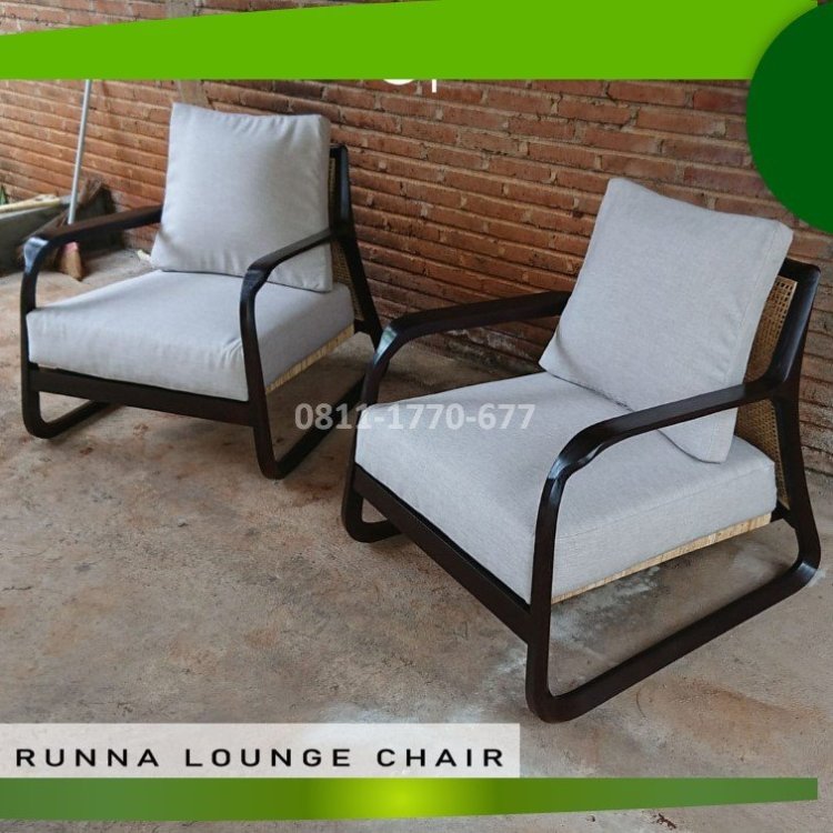 KD10 kursi cafe kayu.jpg