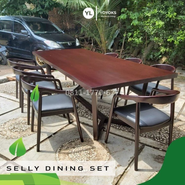 SMA4 set meja makan kayu jati.jpg