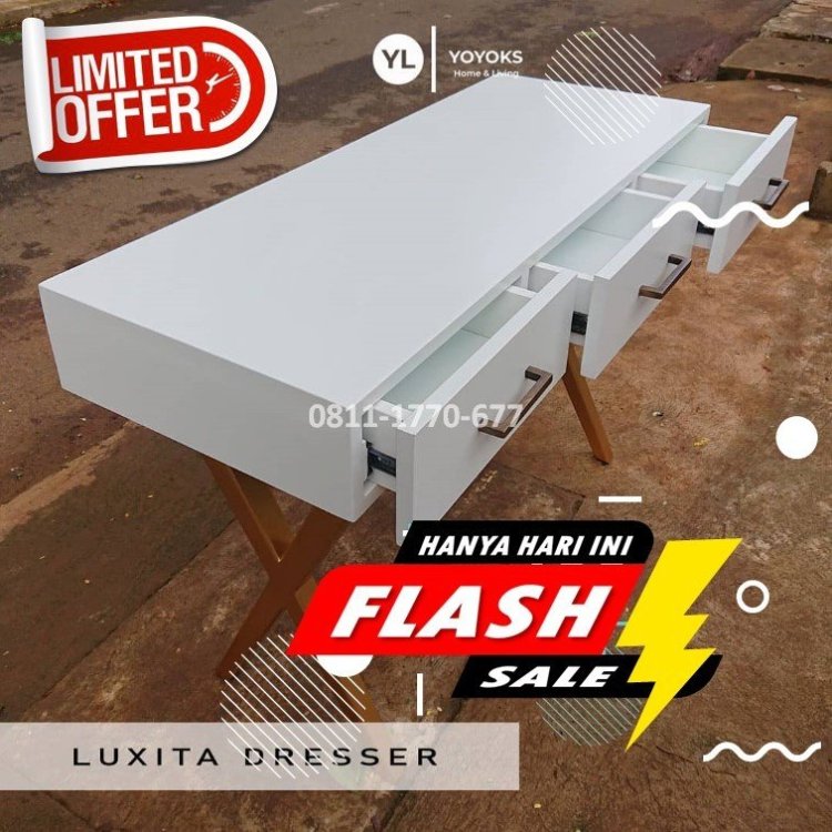 RB81 lemari tv kayu.jpg