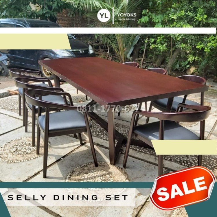 SMA38 set meja makan kayu solid.jpg