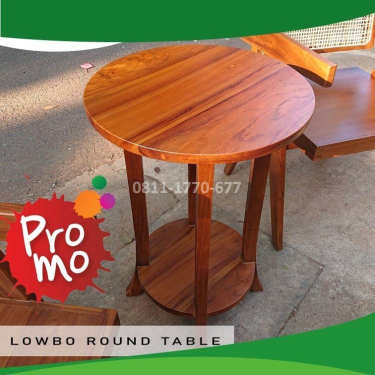 MB29 meja rias kayu.jpg