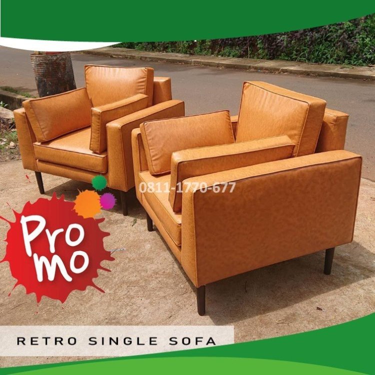 KG29 kursi mini bar kayu.jpg