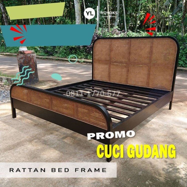 TTA99 dipan kayu jati minimalis.jpg