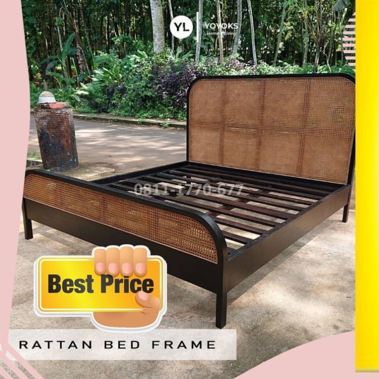 TTA94 tempat tidur bayi dari kayu.jpg