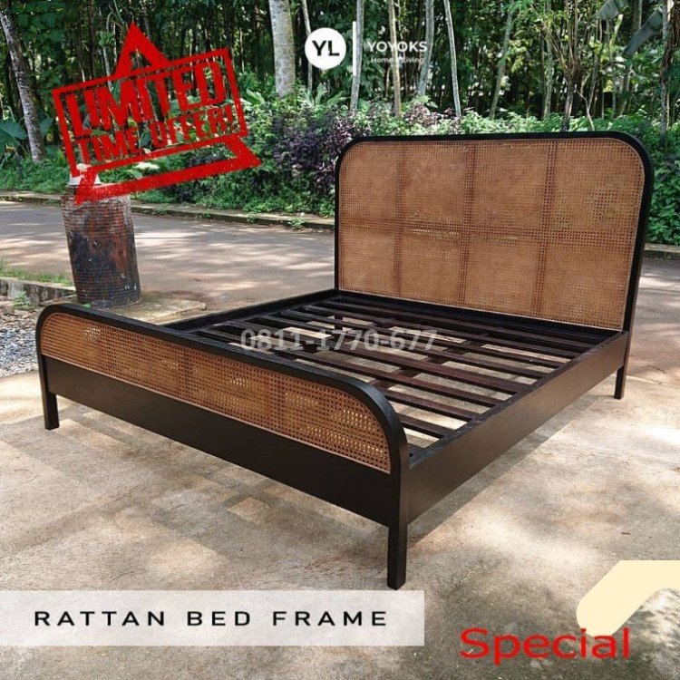 TTA88 tempat tidur kayu jati.jpg