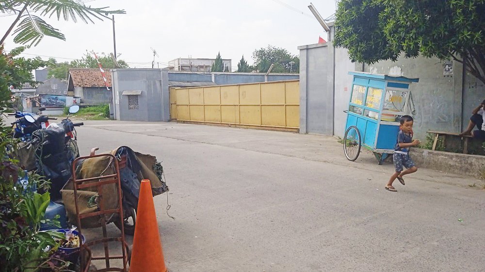 Pabrik Dijual Murah di Jl. Raya Kedep Kawasan Industri Gunung Putri Bogor Dekat Gerbang Tol Gunung Putri dan Tol Jagorawi