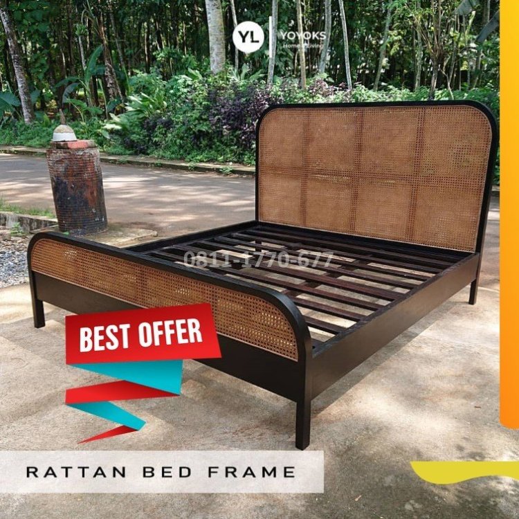 TTA93 tempat tidur kayu minimalis modern.jpg