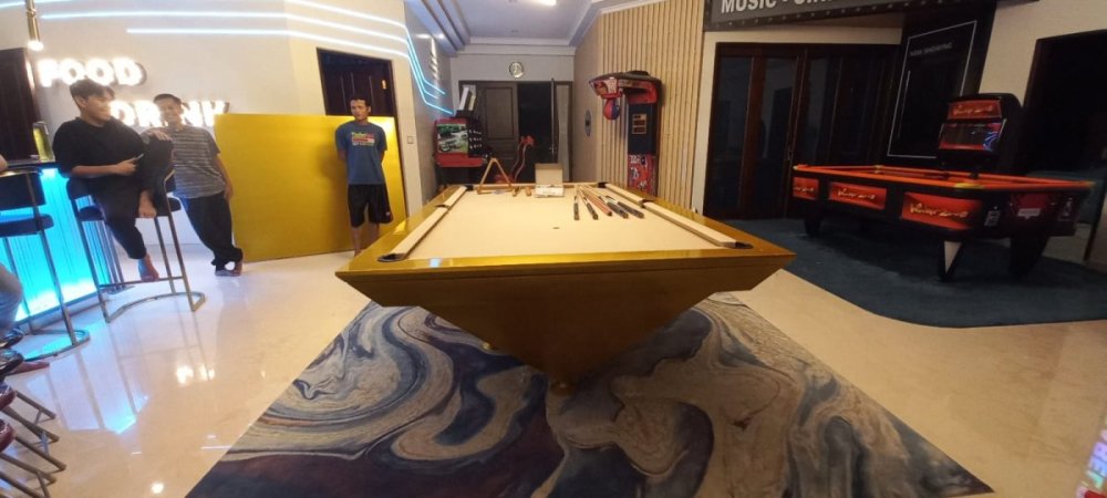 Meja Kaki Kapal Emas Ferdy 6.jpeg