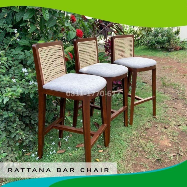 KB8 kursi panjang kayu.jpg