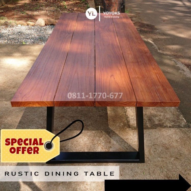 MC63 meja makan dari kayu.jpg