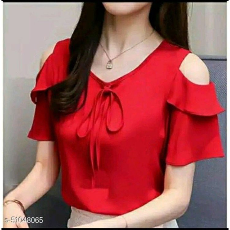 959349906_bajumurah(bisacod)atasanwanita_sizeM.L.XL_blousetanganbolong.thumb.jpg.5a953d1edb685ce6ac50abe9362a13fd.jpg