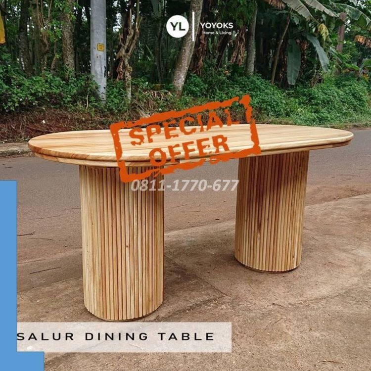 MD30 meja rias kayu jati.jpg