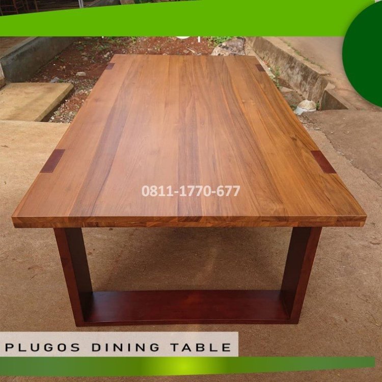 MA10 meja makan kayu.jpg