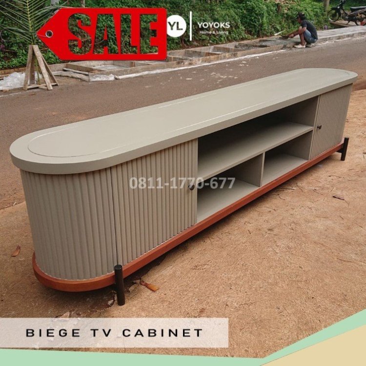 RA18 rak kayu minimalis.jpg