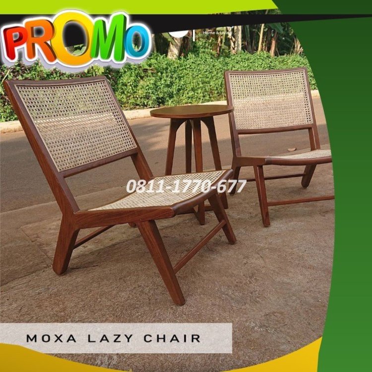 KH15 kursi bar kayu.jpg