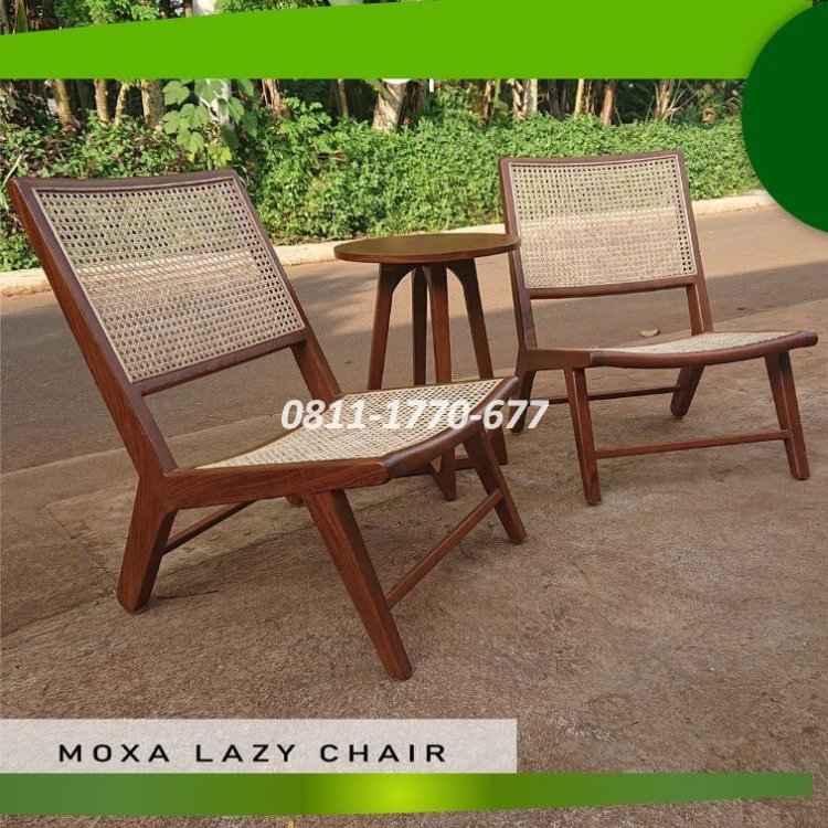 KH10 kursi cafe kayu.jpg