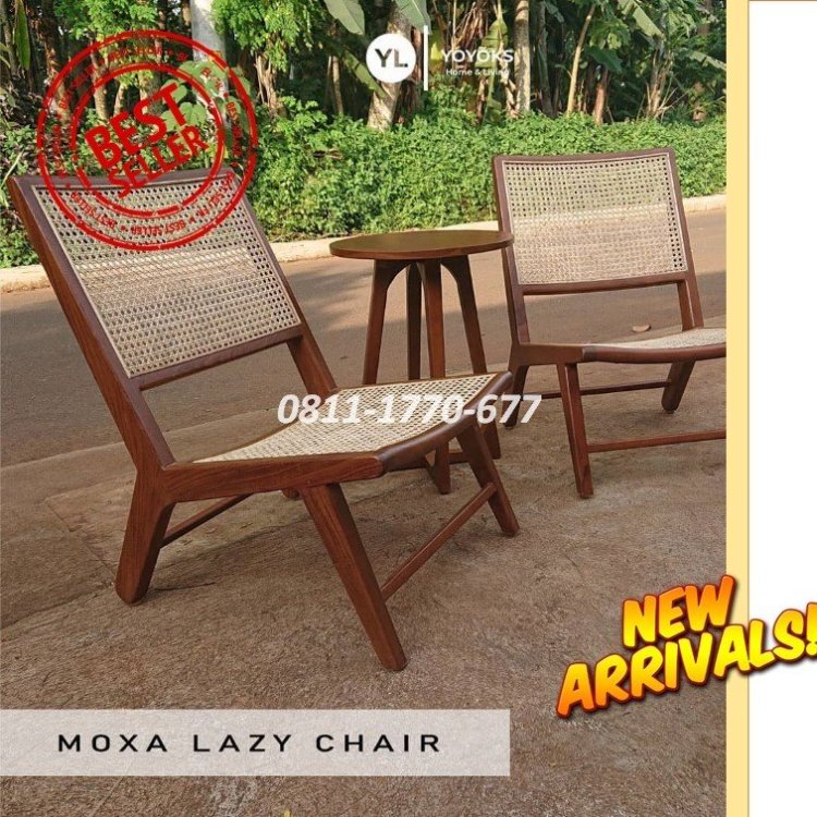 KH70 kursi kayu cafe.jpg