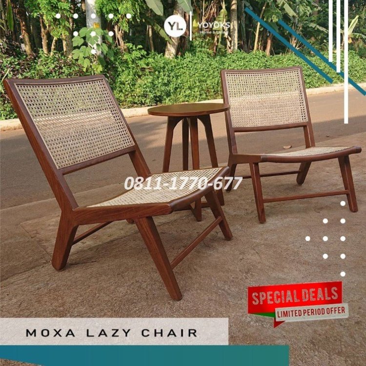 KH59 kursi tunggu kayu.jpg