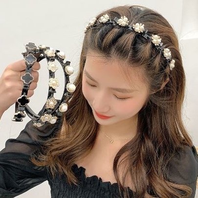 512348082_BANDOJEPITSWEETJEWELRYMULTILAYERHOLLOWDOUBLEBANGSHHAIRSTYLEHAIRPIN.jpg.a1bbc60bf0feeaa251466615eec54ee4.jpg