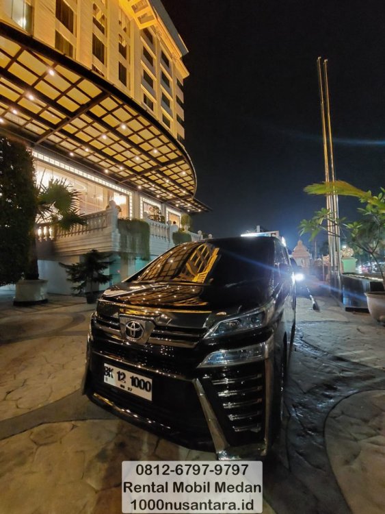 42 0812-6797-9797 Sewa Alphard Vellfire Silangit.jpg