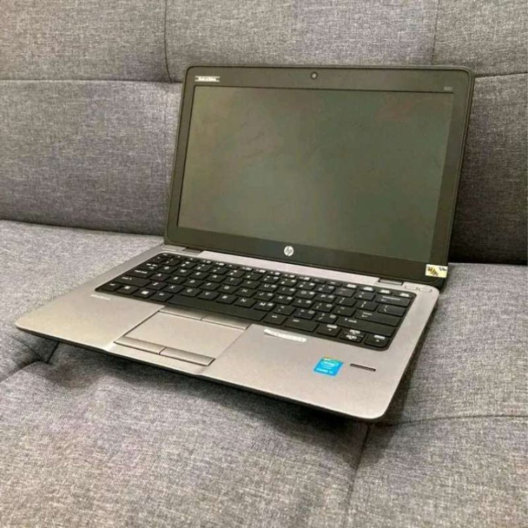 HP 820 G1.jpg