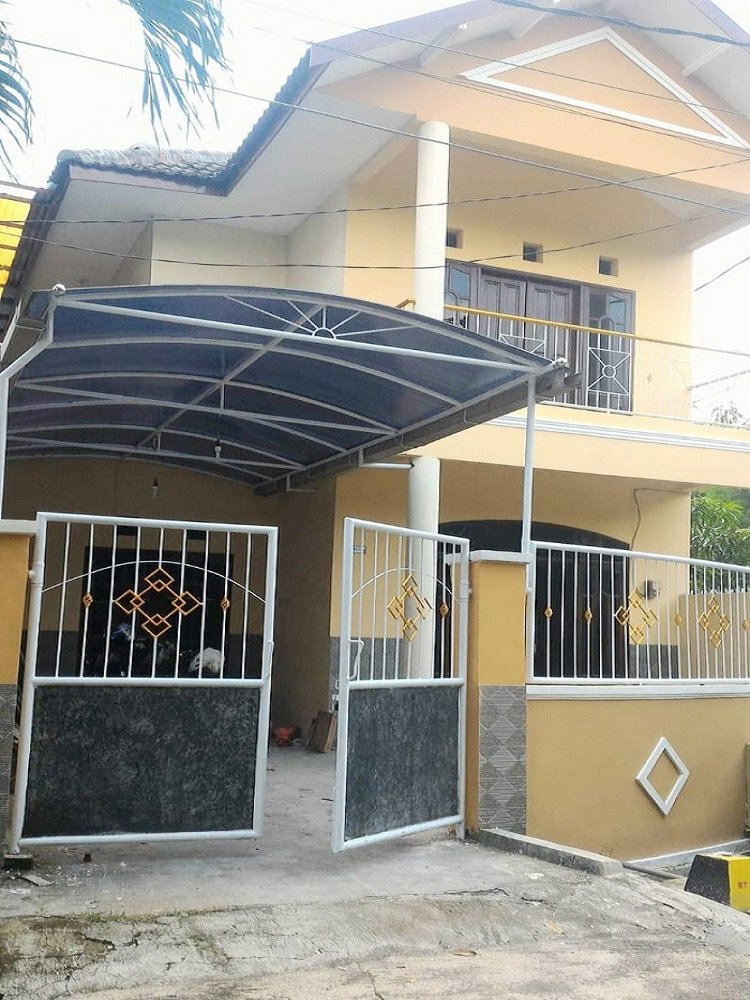 Rumah Disewakan 2 Lantai di Perumahan Babatan Pilang Surabaya Dekat Universitas Negeri Surabaya, Pakuwon Mall, RS Wiyung Sejahtera