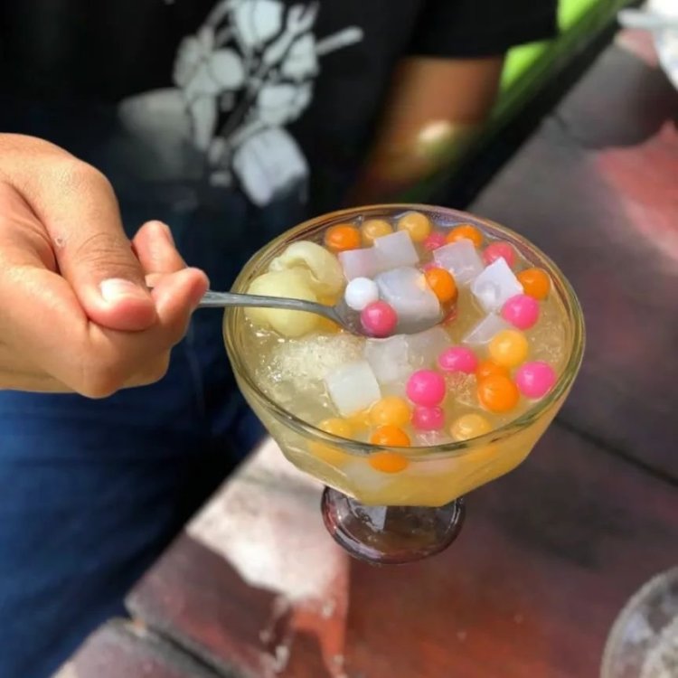 Es Longan SOEMOER TIMBO.jpg