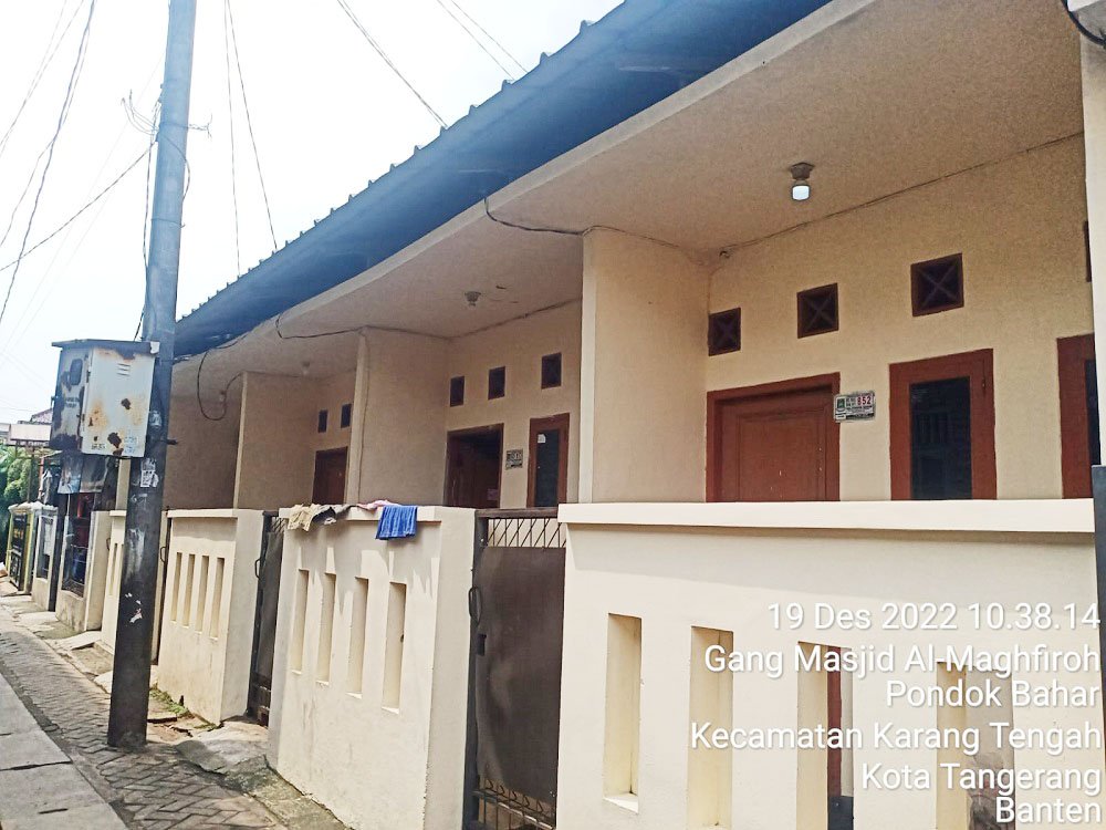 Dijual Rumah Kontrakan 4 Unit di Karang Tengah Tangerang Dekat RS Mandaya Royal Hospital Puri, SAMSAT Ciledug, Hari Hari Ciledug
