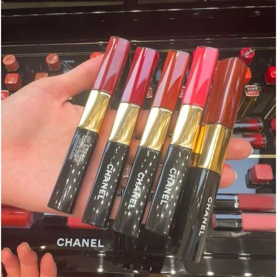 829094995_CHANELLipGlossLipstickChanelLeRougeDuoUltraTenueLiquidLipstik(1).jpg.20270a3f76107a0fe23acf0fda5b7397.jpg