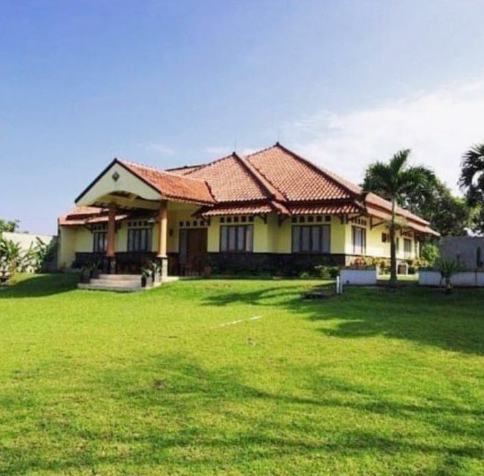 Dijual 2 Villa di Jl. Gadog Sisi Tamansari Bogor View Pegunungan Dekat The Highland Park Resort, Air Terjun Curug Nangka, Wisata Air Telaga Ciburial