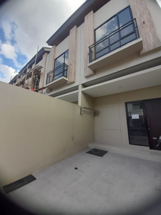 WhatsApp Image 2024-02-03 at 11.53.30.jpeg