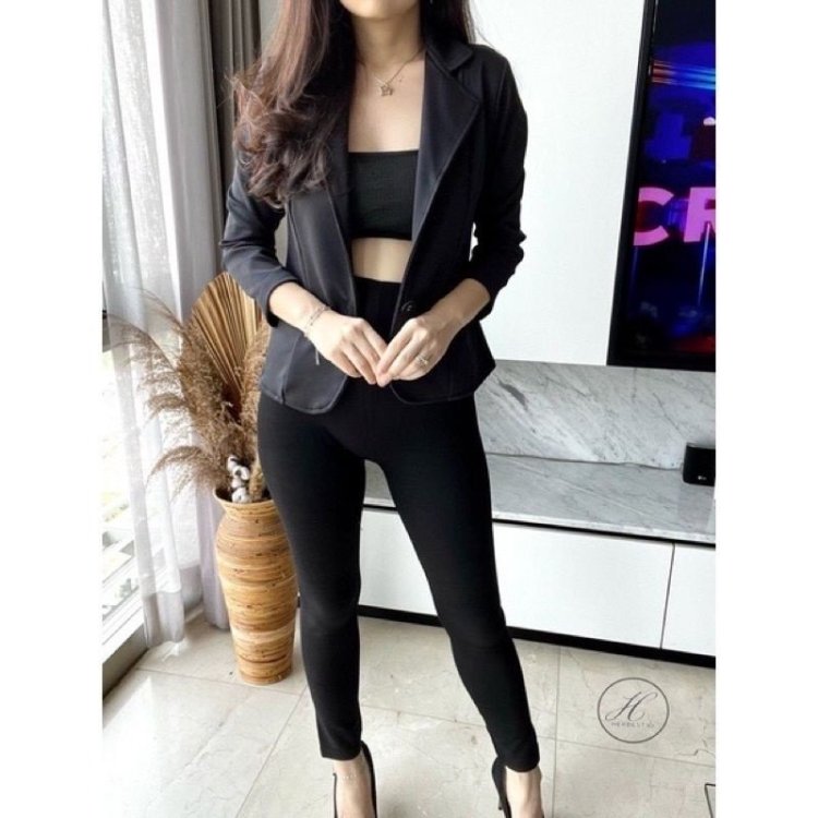 blazer-wanita-korean-style.thumb.jpg.50cae6f164fc1d0c09f5dbd1d53e6e74.jpg