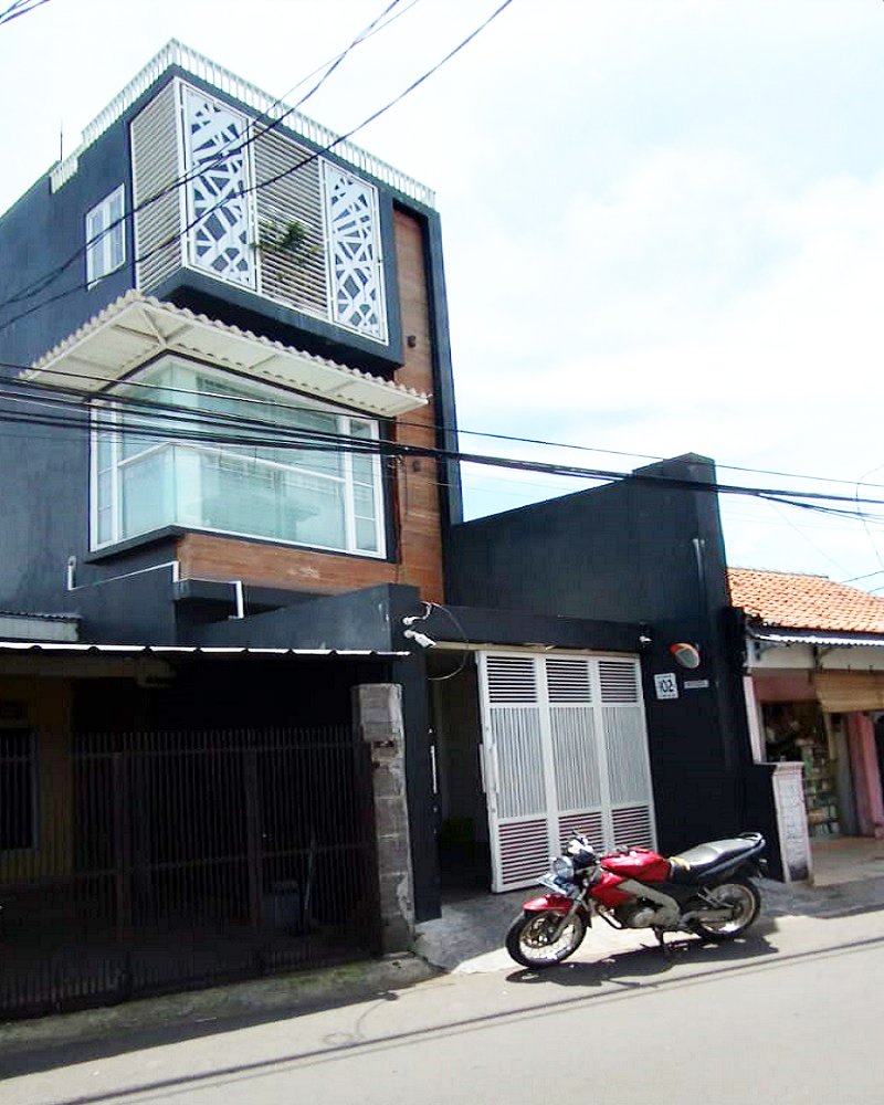 Rumah Dijual di Pasar Rebo Jakarta Timur Dekat RSUD Ciracas, Grand Mall Cimanggis, Pasar Ciracas, Mall Graha Cijantung, SMAN 98 Jakarta, Gerbang Tol Cililitan