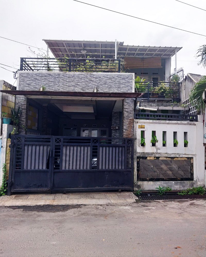 Rumah Dijual 2 Lantai di Ciledug Kota Tangerang Dekat CBD Ciledug Family Mall, Hari Hari Swalayan Ciledug, RS Sari Asih Ciledug, Universitas Budi Luhur