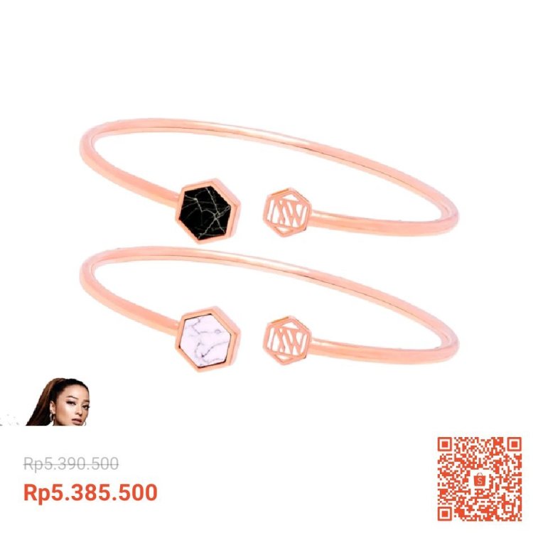 gelang-emas-nikita-willy.thumb.jpg.95f9c8e7fcb02259fa47213045a91b63.jpg