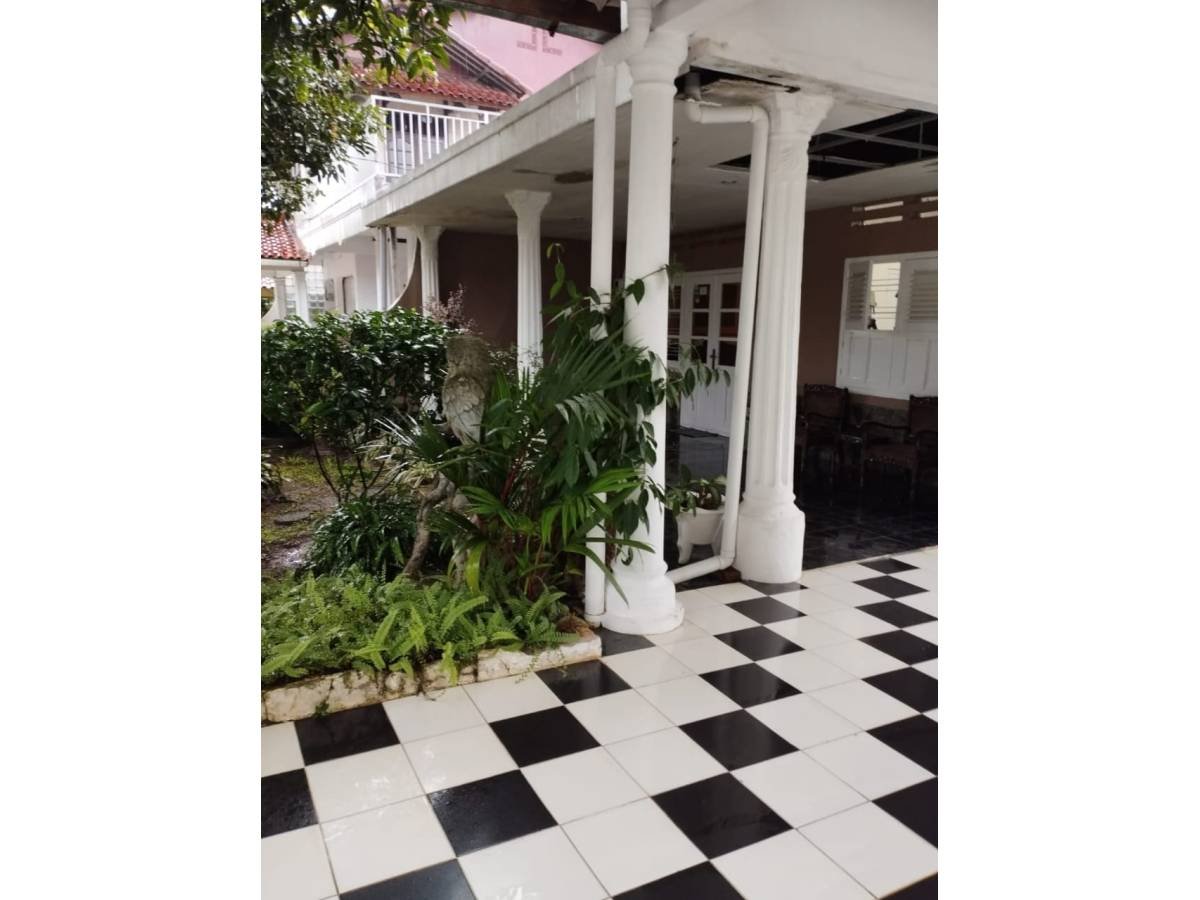 Dijual Rumah Luas di Gunung Batu, Dekat Stasiun Bogor DAS156