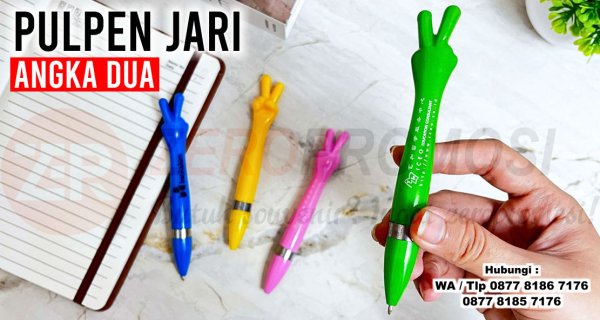 Souvenir Pulpen Plastik model 2 jari.jpg