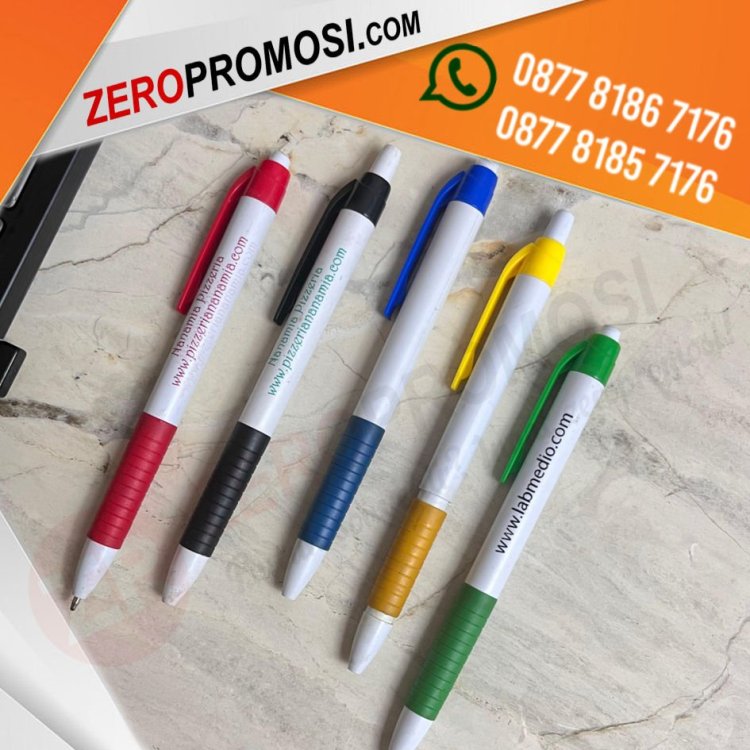 Souvenir Pulpen plastik promosi 821 c.jpg